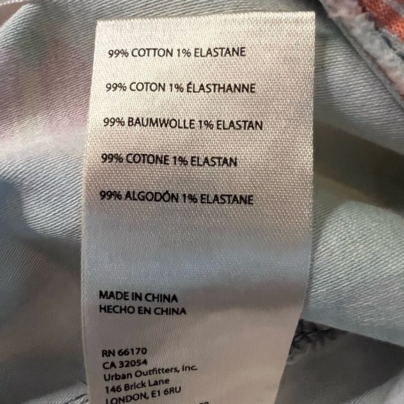 PILCRO ANTHRO FLORAL PATTERN THE WANDERER CUTOFF SHORTS SIZE 31 NWT - Picture 5 of 12